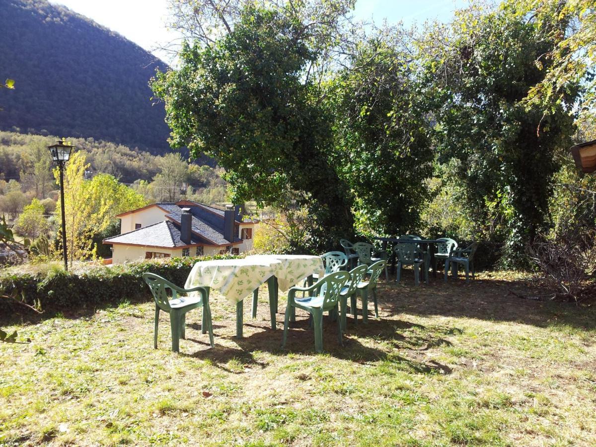 Hotel Rural El Urogallo Murias de Paredes Extérieur photo