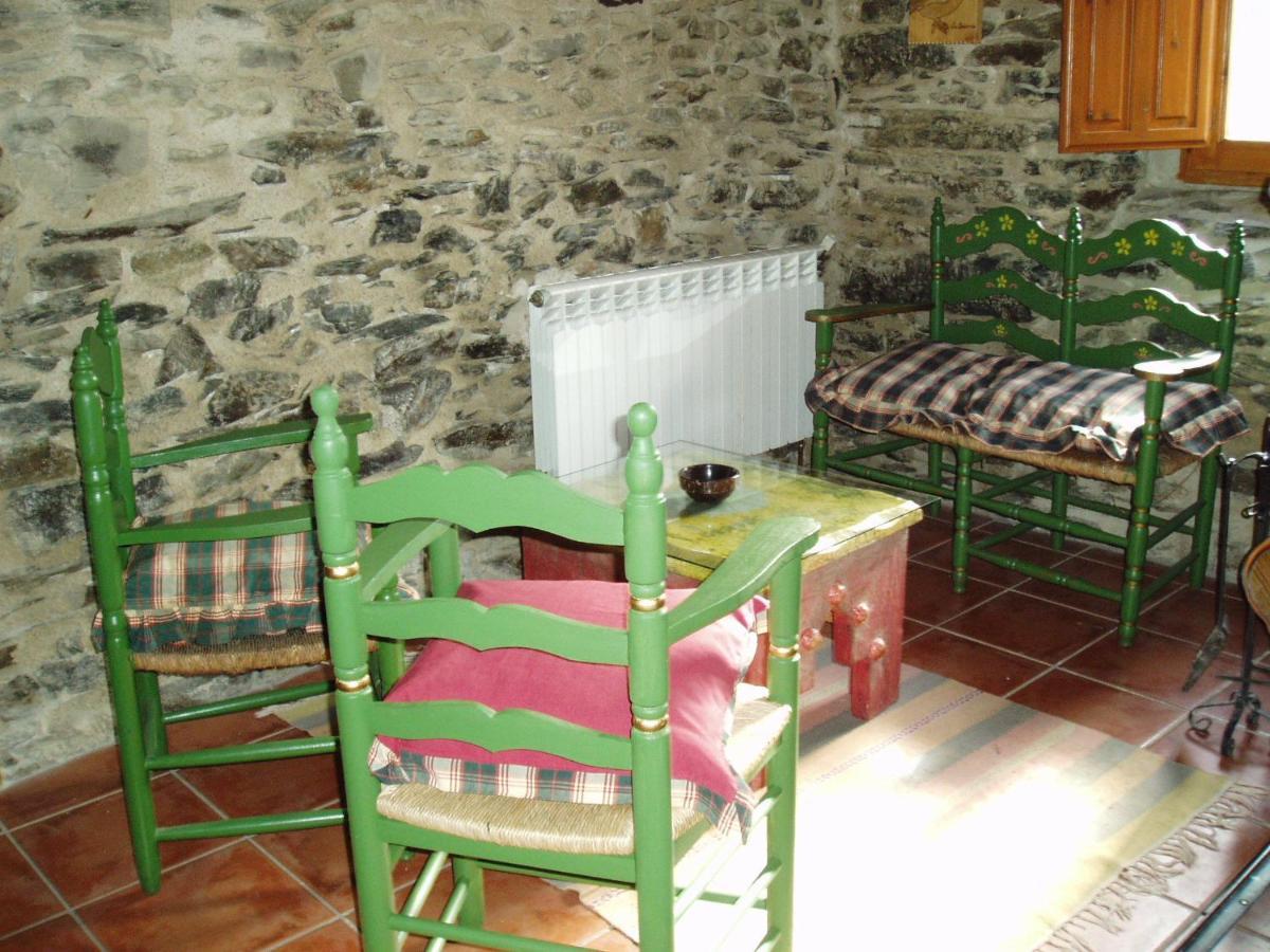 Hotel Rural El Urogallo Murias de Paredes Extérieur photo