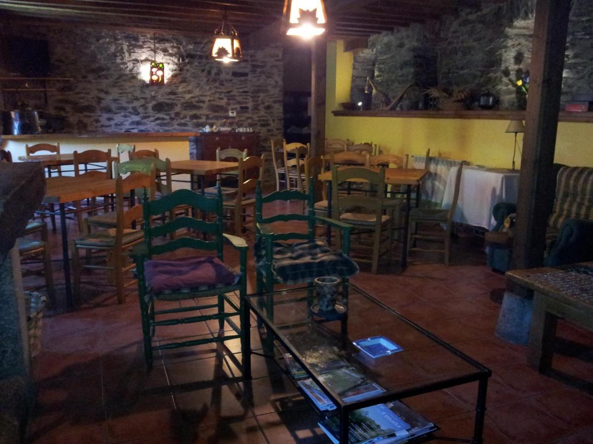 Hotel Rural El Urogallo Murias de Paredes Extérieur photo